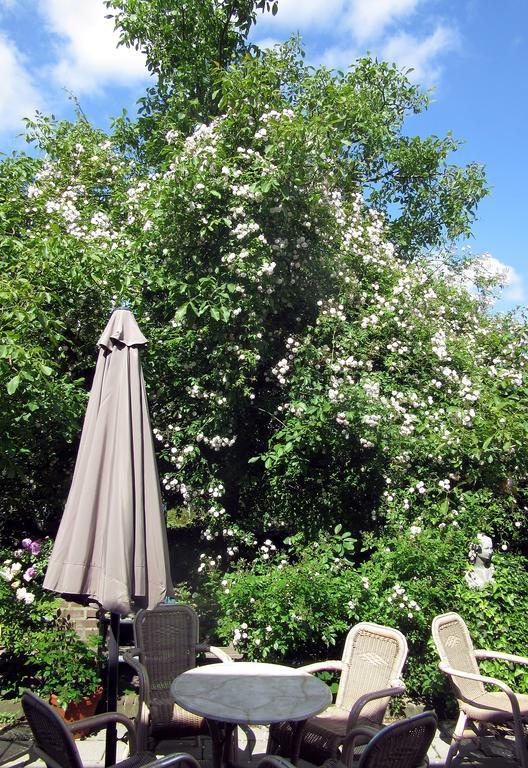 Lottum Door & Roos Bed & Breakfast エクステリア 写真